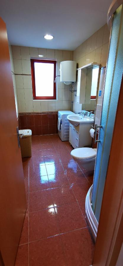מאלי לוסיניי Adriana Apartment מראה חיצוני תמונה