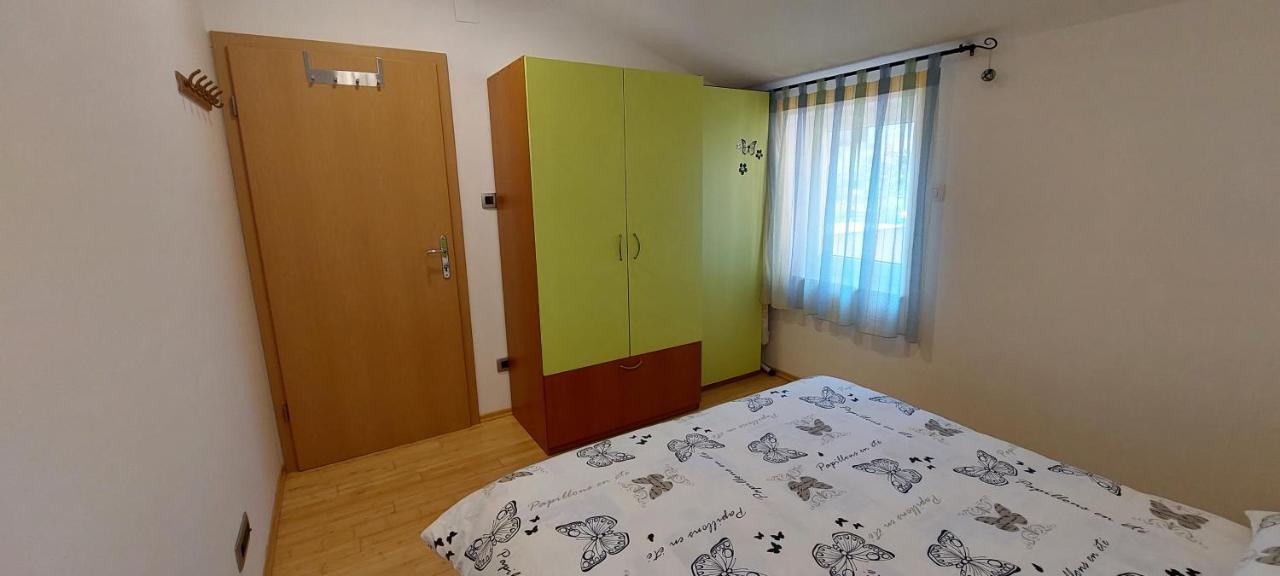 מאלי לוסיניי Adriana Apartment מראה חיצוני תמונה